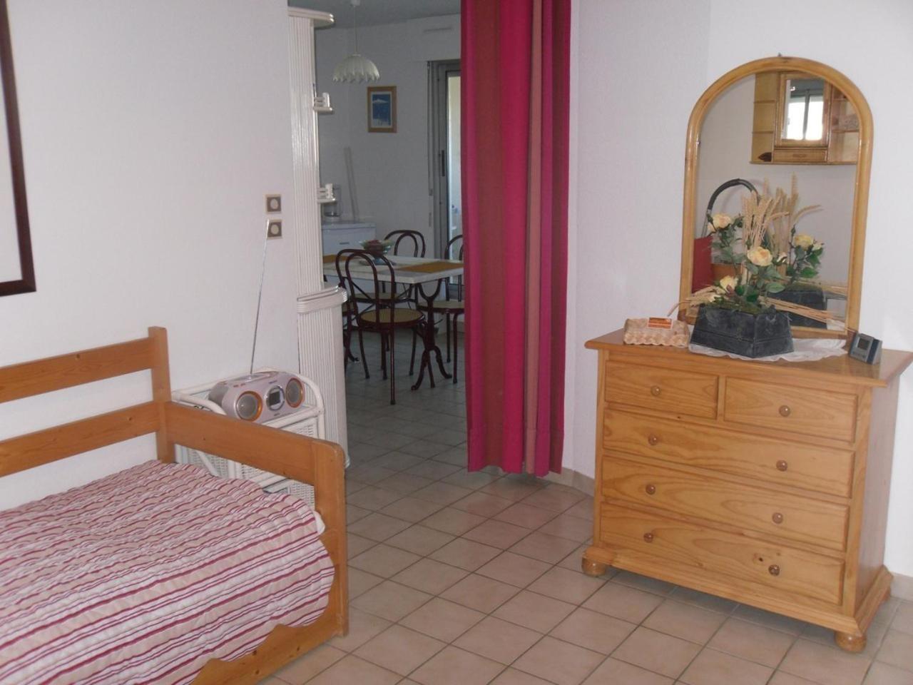 Vittoria Immobilier 10 - Reglement Sur Place -Cheques Vacances Acceptes Ла Гранде-Моте Стая снимка