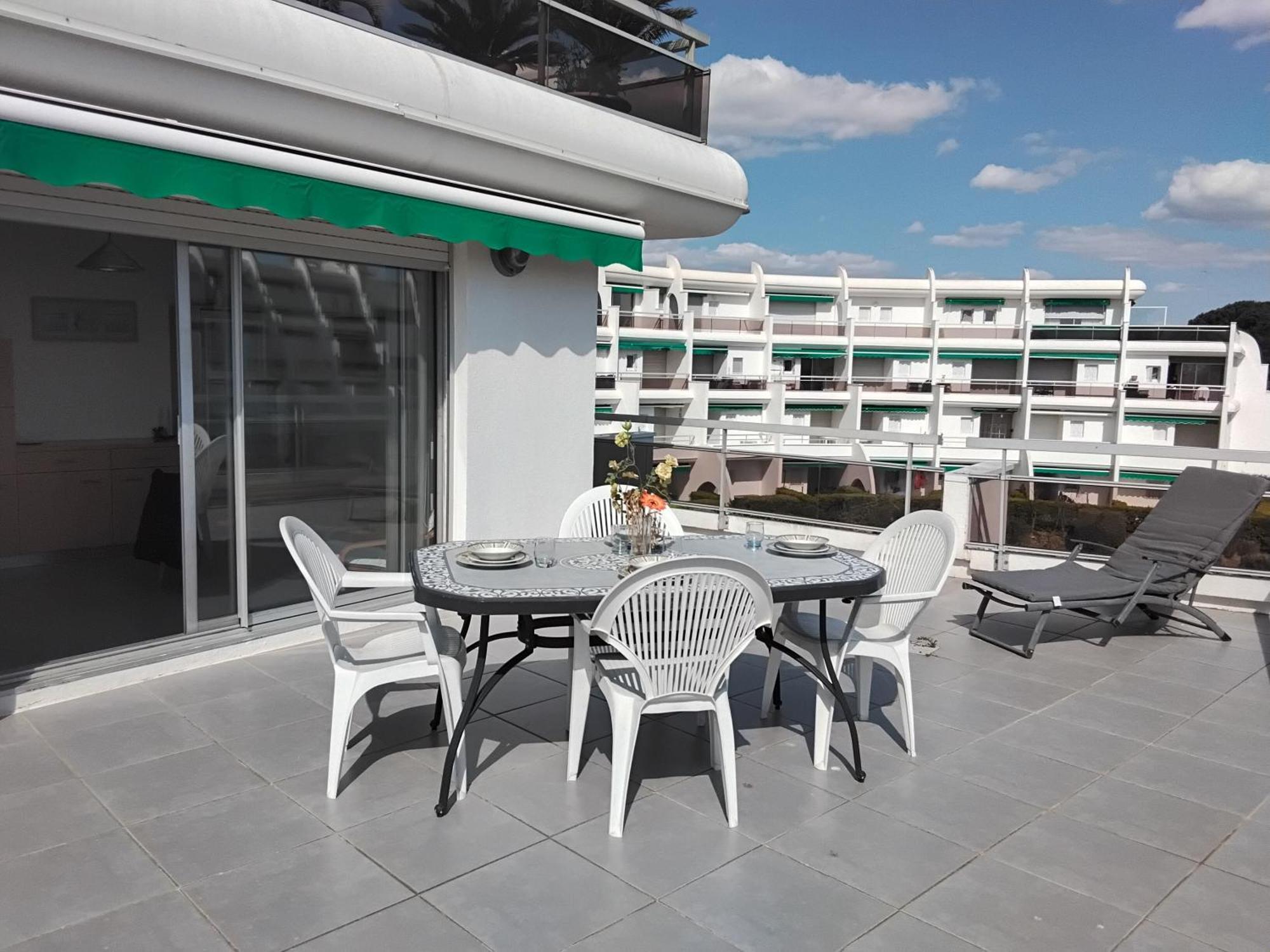 Vittoria Immobilier 10 - Reglement Sur Place -Cheques Vacances Acceptes Ла Гранде-Моте Стая снимка